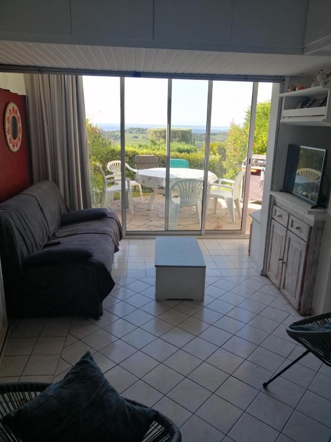 Petit Coin De Paradis Apartment